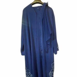 Abaya bleue élégante brodée Taille 60 – Tenue moderne femme chic